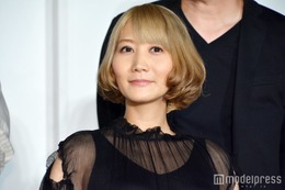 セカオワSaori、息子とのハグにほっこり “応援隊長”と迎えたツアーファイナルに感動の声「癒された」「溢れ出るイケメンオーラ」 画像