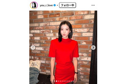 「マイ・デーモン」キム・ユジョン、大胆背中開きドレスショット公開「圧倒的美」「芸術作品」の声 画像