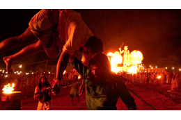 鎖で敵をなぎ倒す！迫力バトル満載『マーク・アントニー』アクショントレーラー