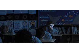 “観客への挑戦状” 三人の視点で失踪事件の謎に迫る『WEAPONS/ウェポンズ』3つの特別映像解禁