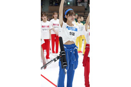 全国キャバ嬢約100人集結のガチ運動会 国立代々木競技場で開催＆東京交響楽団生オケ演奏も VTR判定事態・奇跡の逆転劇…白熱の真剣勝負 画像