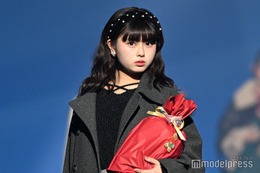 「今日好き」おひなさま（長浜広奈）、チェスターコート×ルーズソックスの個性派コーデに反響続々「参考になる」「さすがの着こなし」【TGC広島2025】 画像