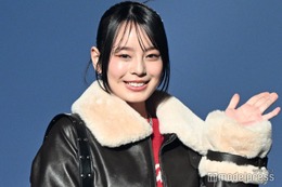 「今日好き」小國舞羽、美脚際立つデニムパンツ姿に注目集まる「脚長すぎ」「二度見した」【TGC広島2025】