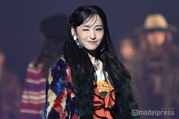 乃木坂46一ノ瀬美空、初「TGC」でウィンク決める 編み込みヘアでクールな雰囲気【TGC広島2025】