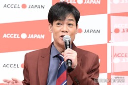 名倉潤、息子からの手紙に涙 親子2ショットに反響「素敵な息子さん」「イケメンなのが分かる」