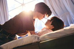 「２５時、赤坂で」宇佐卓真＆南雲奨馬の濃厚キス・ベッドシーンにファン悶絶「直視できない」「甘さ限界突破」【オフショットあり】 画像