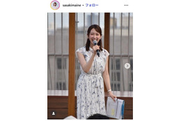 TBS佐々木舞音アナ、ベージュカーデ×ネクタイ 数年ぶりの制服ショット公開「お似合い」「違和感ない」と反響