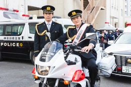 伊藤英明＆本宮泰風、一日警察署長就任で横浜駅をパトロール「ドンケツ season2」×神奈川県警察がコラボ