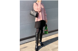 たまにはピンクも着こなしたい。 大人のためのショート丈ゆるニットスタイル【40代の毎日コーデ】