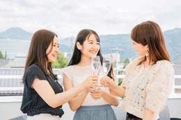 キラキラ生きてたはずの私がまさか、アルコール依存症だなんて…。「このままだったら死んじゃうよ」と医師に諭され、37歳で入院。そこからが人生の転換点だった【2025年度ベスト記事セレクション】