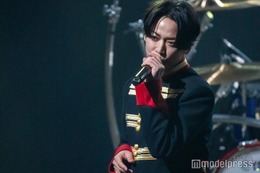 亀梨和也「レコ大」にRockon Social Clubとおそろい衣装で登場「亀の恩返し」披露【第67回輝く！日本レコード大賞】 画像