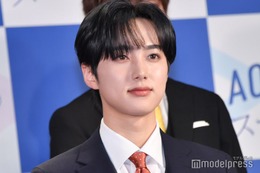 INI尾崎匠海、手繋ぎショット公開「尊い」「王子様」