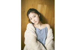 原菜乃華、ほっそり美肩チラリのキャミソールSHOT披露！天真爛漫で等身大の姿にキュン