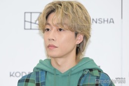 コムドットゆうた、母たちとの韓国旅行ショットに「素敵な親孝行」「憧れる」と反響