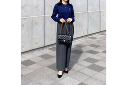 上品コーデなら、やっぱりネイビー！今、40代が選ぶならどんなデザイン？ 【40代の毎日コーデ】