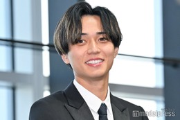 キンプリ永瀬廉、鈴木亮平の「めっちゃ可愛い差し入れ」に驚き ギャップ明かす「イメージ変わりました」【日曜劇場「リブート」】
