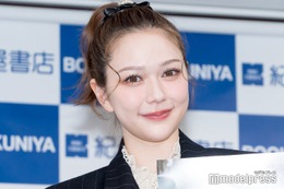村重杏奈「お父さん腹話術してますか？と言われた幼少期の写真」に注目集まる「お人形さんにしか見えない」「可愛いけど笑っちゃう」