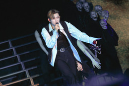 TOMORROW X TOGETHER・YEONJUN、公演中の新たな発表にファンざわめく「今年中に頑張って準備する」＜ACT : TOMORROW＞