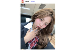 「イッテQ！」新メンバー候補生で話題“きゃすみる”辻加純、大胆スリットから美脚全開 姉の結婚式でのドレス姿に「攻めてる」「着こなせるスタイルがすごい」とファン絶賛