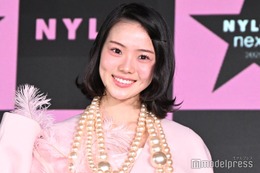 「ゴジュウジャー」二代目ヒロイン話題の志田こはく、ミニスカオールブラックコーデ披露「大人っぽい」「抜群のスタイル」と反響 画像