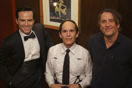 イーサン・ホークが特殊効果で大変貌！「すべてを賭けた役作り」『ブルームーン』場面写真＆メイキング写真