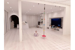 辻希美、自宅リビングの引っ越し＆リフォームを報告「とんでもない大工事」