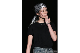 「御上先生」で話題・安斉星来、投げキッス＆ウインクで沸かす アニマル柄バンダナがアクセント【TGCあいち・なごや2026】 画像