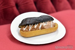 甘党悶絶の満足感。「チョコ感がたまらない」セブン「クワトロチョコエクレア」実食レビュー