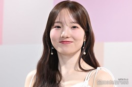 本田真凜、素肌際立つ純白ロングドレス姿で登場 “人生初の体験”を告白「禁止事項の1つだった」