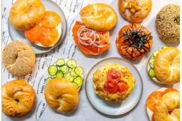 新大久保にベーグル専門店「東京ベーグルラボ」流行の味も取り入れた全29種