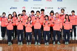 坂本花織選手・鍵山優真選手・村瀬心椛選手ら「ミラノ・コルティナ五輪」メダリストが帰国報告 笑顔で感謝語る【TEAM JAPAN 帰国時記者会見】 画像