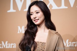 TWICEツウィ、美ウエスト際立つヘソ出し姿にファン熱狂「完璧圧巻スタイル」「オーラがすごすぎる」 画像