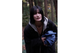 橋本愛「ずっと誰かに見られているような」主演ホラー映画『祝山』公開決定