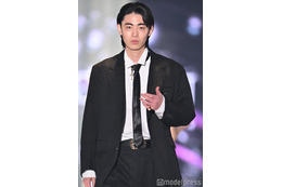 豊田裕大、ブラックコーデで色気漂う クールな眼差しに会場沸く【TGC2026 S/S】 画像