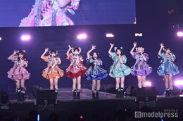 CANDY TUNE「AGESTOCK」大トリ務める 多幸感溢れるパフォーマンスで4年目の幕開け「愛してくれますか？」【AGESTOCK2026】