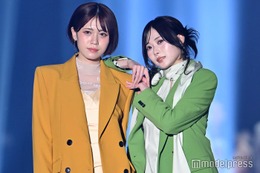 “元ラストアイドル”高嶺のなでしこ・橋本桃呼＆フルコース阿部菜々実がランウェイ競演 カラージャケットのイロチコーデ【IDOL RUNWAY COLLECTION 2026】
