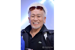 青田典子、夫・玉置浩二＆大物俳優との豪華ショット公開「髪型が素敵」「貴重な写真すぎる」の声 画像