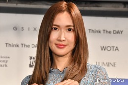 紗栄子、肩落としコーデでファン魅了「大人の色気」「ビジュが良すぎる」 画像
