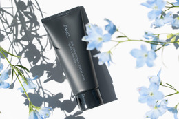 長年の角栓との戦いに終止符を。毎日の洗顔と集中ケアの二刀流が叶う、ファンケルの毛穴特化洗顔料