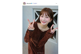 沖田愛加アナ、プリーツミニスカコーデ披露「脚が綺麗で長くて羨ましい」「上品で可愛い」の声 画像