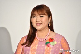 りんごちゃん「大和煮8缶 米3合」土鍋抱え食べる姿に驚きの声「圧巻」「量がすごすぎる」 画像