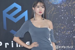 2児の母・森咲智美「家族でお花見」赤ちゃん抱っこ姿公開 1年前のふっくらお腹も披露「感動した」「時間の流れを感じる」の声 画像