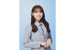 日向坂46平岡海月、17thシングル収録“ひなた坂46”楽曲で初センターに フォーメーション発表