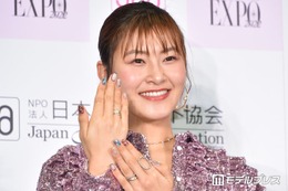 村上佳菜子、ばっさりショートで雰囲気ガラリ タンクトップ姿に「クールビューティー」「別人級」と反響 画像