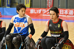 日曜劇場「ＧＩＦＴ」初回 山田裕貴・細田佳央太らが“ラグ車”でぶつかり合い 迫力あふれる試合シーンに反響「想像以上に激しくて驚き」「息するのを忘れた」【ネタバレあり】 画像