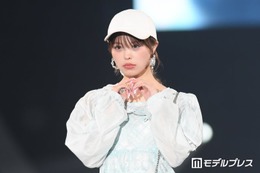 美人クリエイター、妹顔出し2ショット 「今日好き」出演弟の応援ショットに「きょうだい愛の強さ最高」「美人姉妹」の声