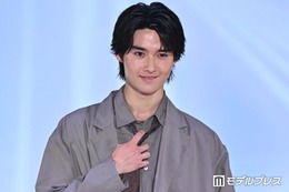 藤岡真威人、眩しい笑顔で会場中の視線独占【ガルアワ2026SS】