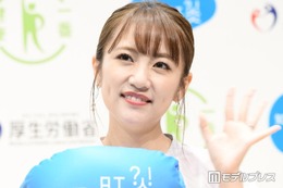 高橋みなみ、美デコルテ際立つオフショル姿「女神降臨」「可愛すぎます」の声