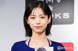 當真あみ、“初めて”印象ガラリのロングヘア披露「ツインテール可愛い」「イメージ変わって新鮮」と反響