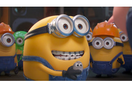 シリーズ第2作！ なぜ怪盗グルーをボスに？『ミニオンズ フィーバー』放送決定